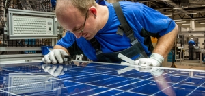 SolarWorld_module_inspection_300_140_assetsimagesstaticthumbnail-frame-span4x2.png_s_c1.jpg SolarWorld_module_inspection_300_140_assetsimagesstaticthumbnail-frame-span4x2.png_s_c1.jpg